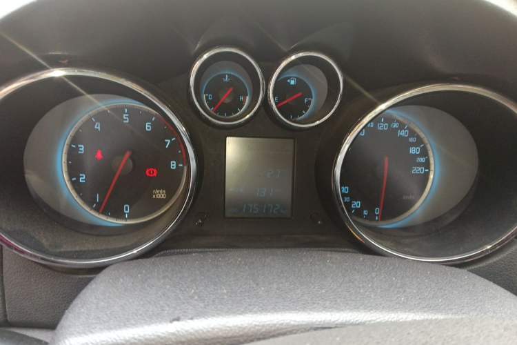 Used CHANGAN CS35 2014 1.6L Manual Luxury Model China V Standard Instrument Cluster