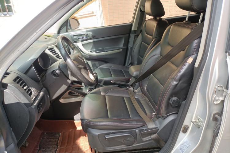 Used CHANGAN CS35 2014 1.6L Manual Luxury Model China IV Standard Left Front Seat