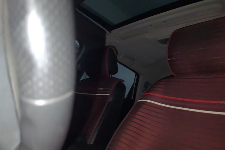 Used CHANGAN CS35 2014 1.6L Automatic Luxury Model China IV Standard Left Front Seat