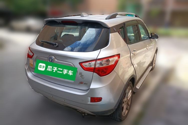 Used CHANGAN CS35 2014 1.6L Manual Luxury Model China IV Standard Rear Right 45 Deg