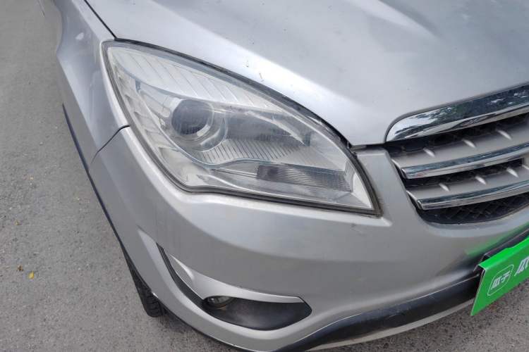 Used CHANGAN CS35 2014 1.6L Manual Luxury Model China V Standard Right Front Headlight
