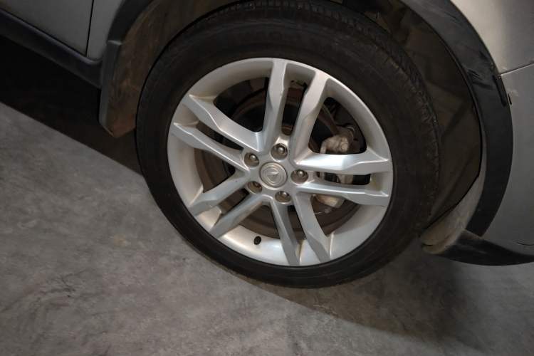 Used CHANGAN CS35 2014 1.6L Manual Luxury Model China IV Standard Right Front Wheel Hub