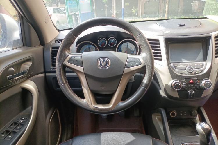 Used CHANGAN CS35 2014 1.6L Manual Luxury Model China IV Standard Steering Wheel