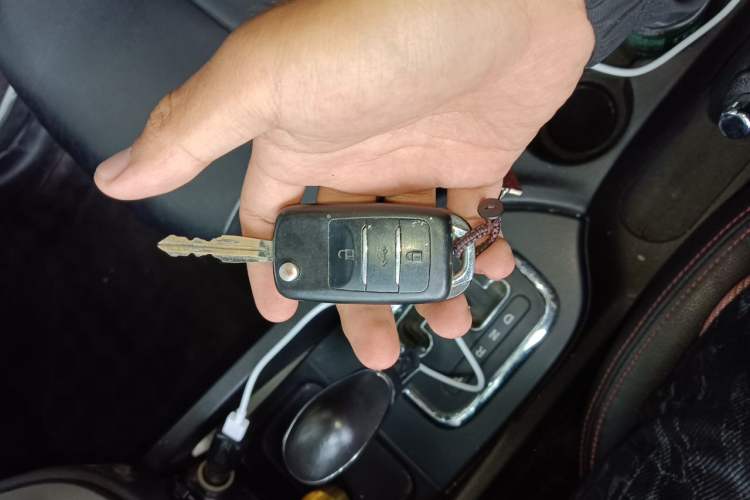 Used CHANGAN CS35 2014 1.6L Automatic Comfort Model China IV Standard Vehicle Key