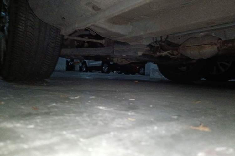 Used CHANGAN CS35 2014 1.6L Automatic Luxury Model China IV Standard Chassis Front Left