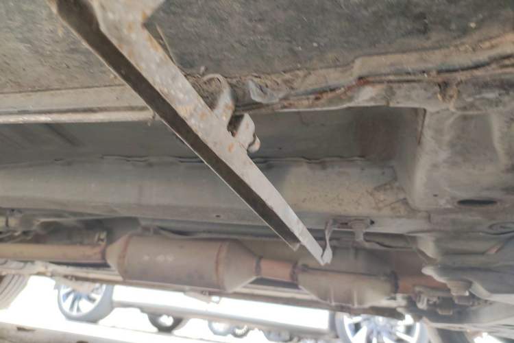 Used CHANGAN CS35 2014 1.6L Manual Luxury Model China IV Standard Chassis Front Right