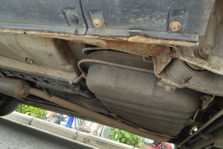 Used CHANGAN CS35 2014 1.6L Manual Luxury Model China IV Standard Chassis Rear Left
