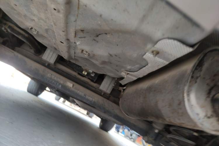 Used CHANGAN CS35 2014 1.6L Automatic Luxury Model China IV Standard Chassis Rear