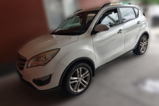 Used CHANGAN CS35 2014 1.6L Manual Luxury Model China V Standard