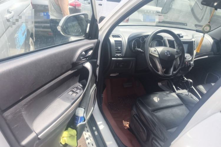 Used CHANGAN CS35 2014 1.6L Automatic Luxury Model China V Standard Driver Seat