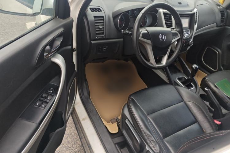 Used CHANGAN CS35 2014 1.6L Manual Luxury Model China V Standard Driver Seat