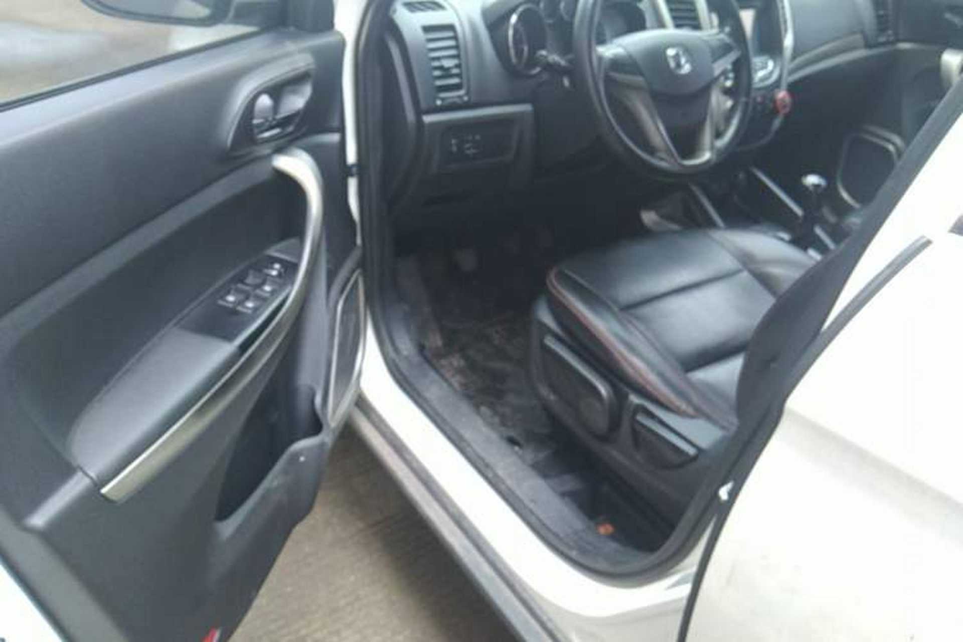 Used CHANGAN CS35 2014 1.6L Manual Luxury Navigation Model China IV Standard Driver Seat