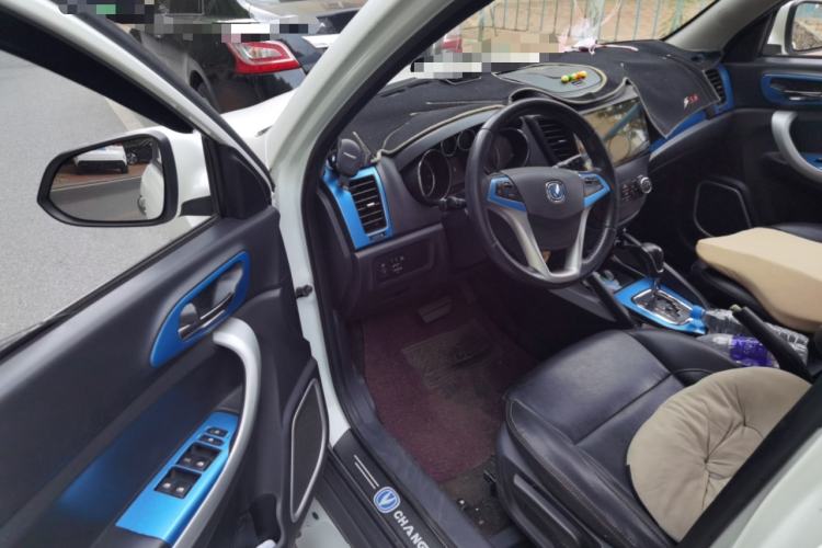Used CHANGAN CS35 2014 1.6L Automatic Luxury Model China IV Standard Driver Seat
