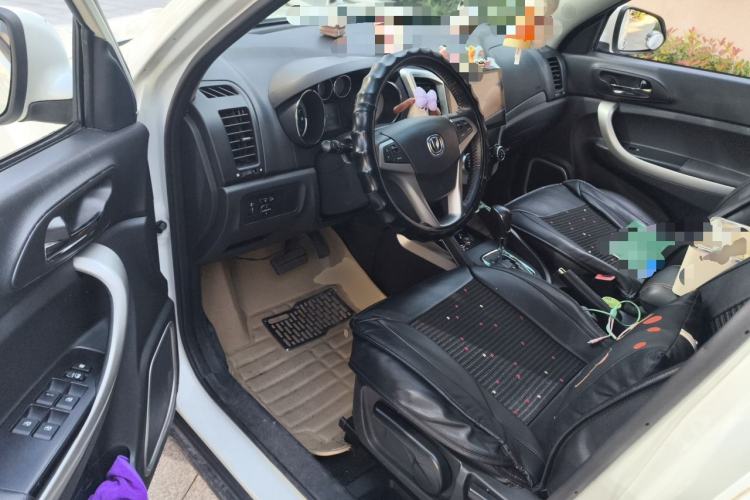 Used CHANGAN CS35 2014 1.6L Automatic Luxury Model China V Standard Driver Seat