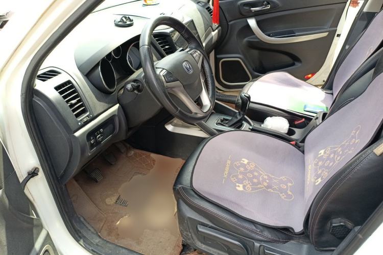 Used CHANGAN CS35 2014 1.6L Manual Luxury Model China IV Standard Driver Seat