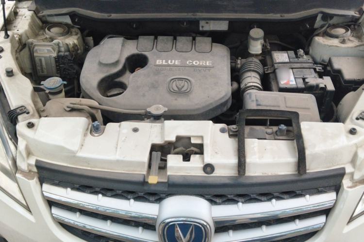 Used CHANGAN CS35 2014 1.6L Manual Luxury Model China IV Standard Engine Bay