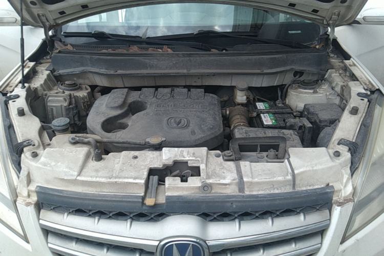 Used CHANGAN CS35 2014 1.6L Manual Luxury Navigation Model China IV Standard Engine Bay
