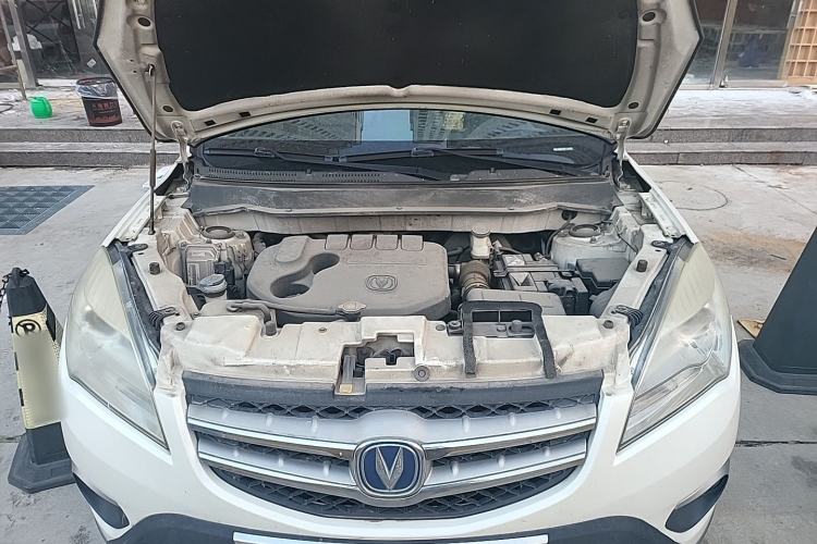 Used CHANGAN CS35 2014 1.6L Manual Luxury Model China IV Standard Engine Bay