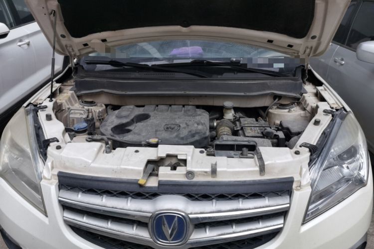Used CHANGAN CS35 2014 1.6L Manual Luxury Model China IV Standard Engine Bay