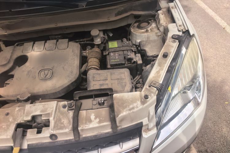 Used CHANGAN CS35 2014 1.6L Automatic Luxury Model China IV Standard Engine Bay Left