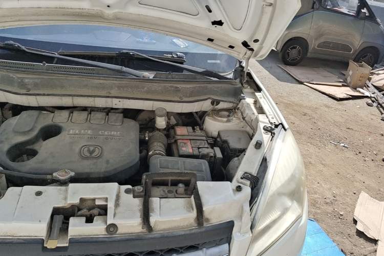 Used CHANGAN CS35 2014 1.6L Automatic Luxury Model China IV Standard Engine Bay Left