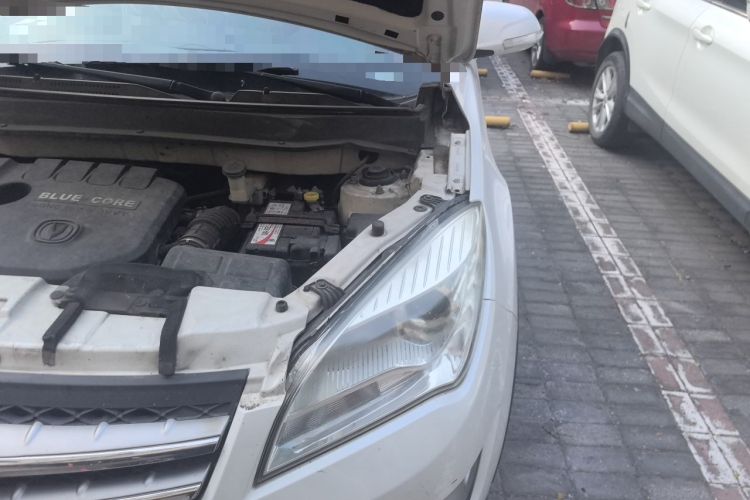 Used CHANGAN CS35 2014 1.6L Manual Luxury Model China IV Standard Engine Bay Left
