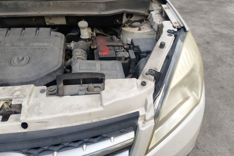 Used CHANGAN CS35 2014 1.6L Manual Luxury Model China V Standard Engine Bay Left