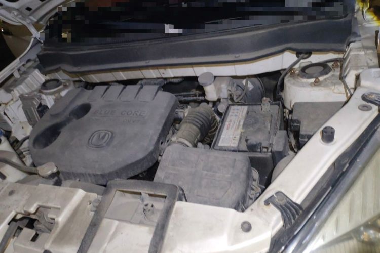 Used CHANGAN CS35 2014 1.6L Automatic Luxury Model China IV Standard Engine Bay Left