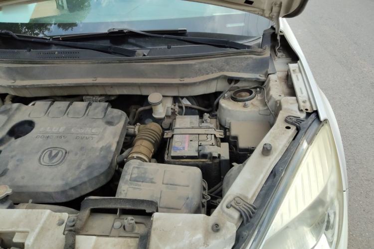 Used CHANGAN CS35 2014 1.6L Manual Luxury Model China IV Standard Engine Bay Left