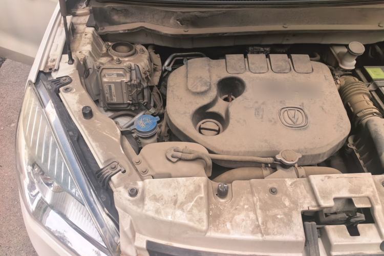 Used CHANGAN CS35 2014 1.6L Automatic Luxury Model China IV Standard Engine Bay Right