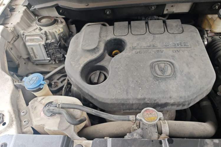 Used CHANGAN CS35 2014 1.6L Automatic Luxury Model China IV Standard Engine Bay Right