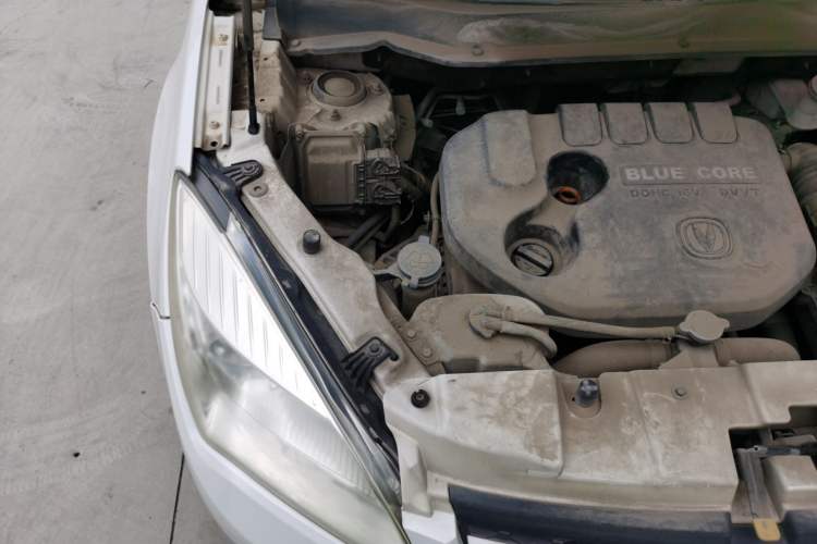 Used CHANGAN CS35 2014 1.6L Manual Luxury Model China V Standard Engine Bay Right