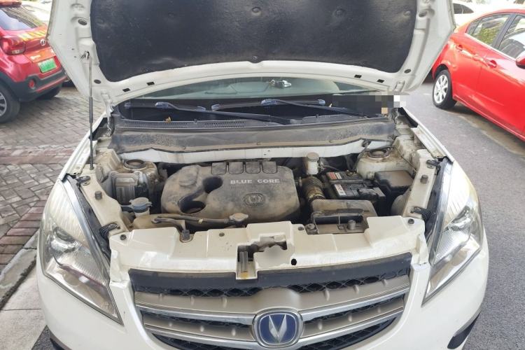 Used CHANGAN CS35 2014 1.6L Manual Luxury Model China IV Standard Engine Bay
