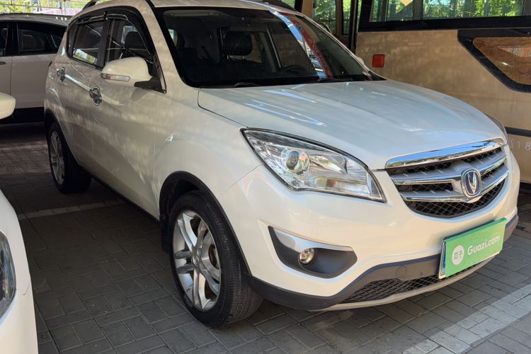 Used CHANGAN CS35 2014 1.6L Manual Luxury Model China IV Standard Exterior 1