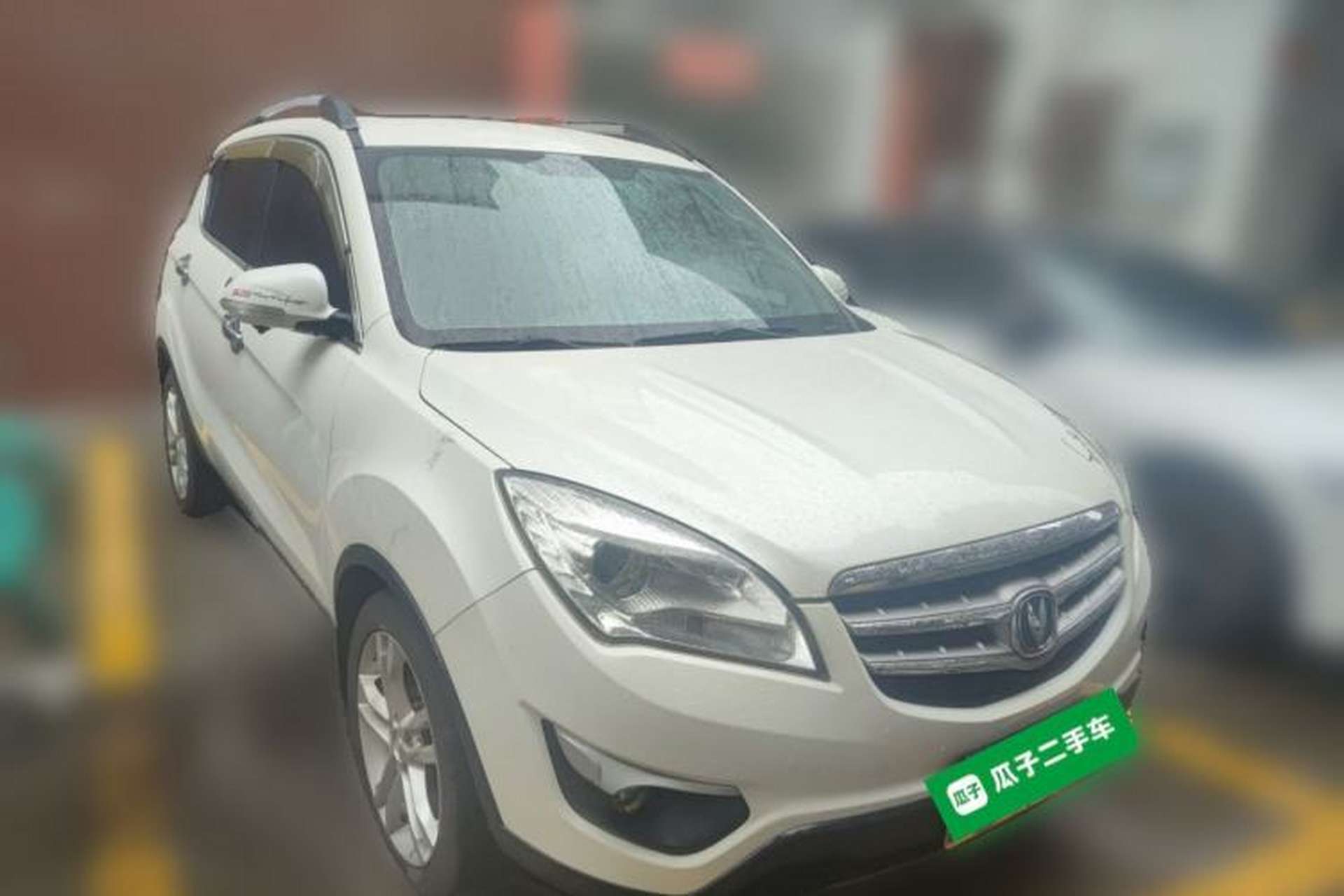 Used CHANGAN CS35 2014 1.6L Manual Luxury Model China IV Standard Exterior 2