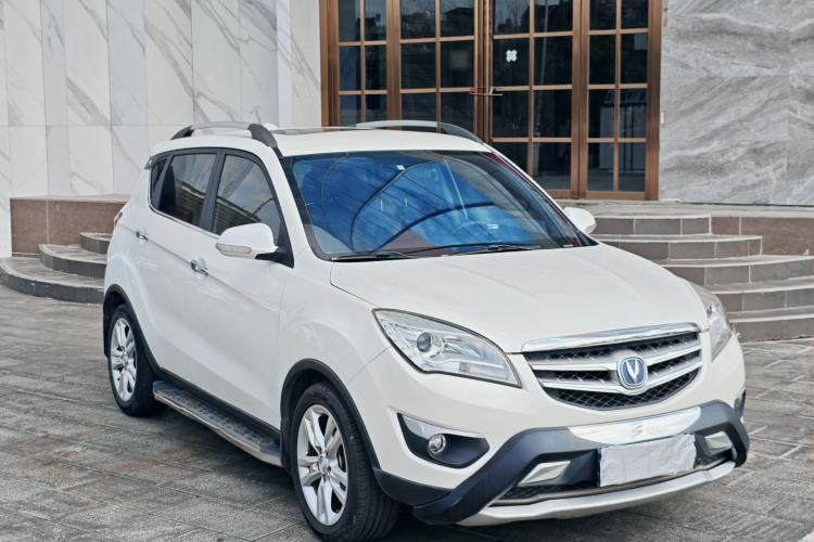 Used CHANGAN CS35 2014 1.6L Automatic Luxury Model China IV Standard Exterior 3