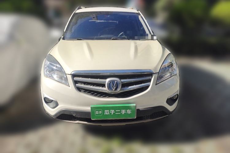Used CHANGAN CS35 2014 1.6L Automatic Luxury Model China IV Standard Front