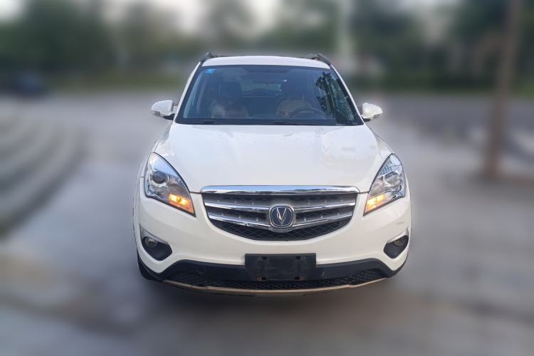 Used CHANGAN CS35 2014 1.6L Automatic Luxury Model China IV Standard Front