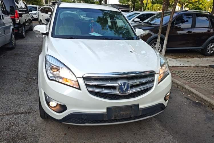 Used CHANGAN CS35 2014 1.6L Manual Luxury Model China IV Standard Front