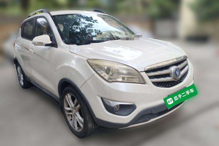 Used CHANGAN CS35 2014 1.6L Manual Luxury Model China V Standard Front Right 45 Deg