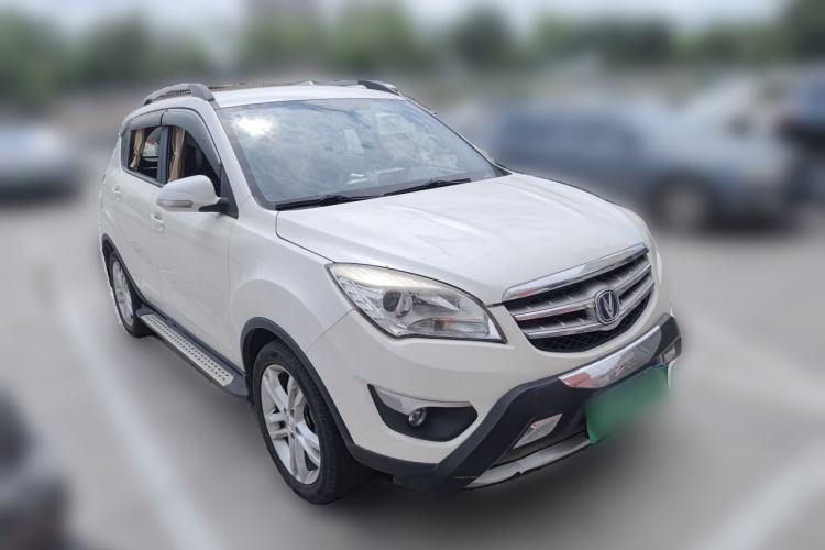 Used CHANGAN CS35 2014 1.6L Manual Comfort Version China IV Standard Front Right 45 Deg