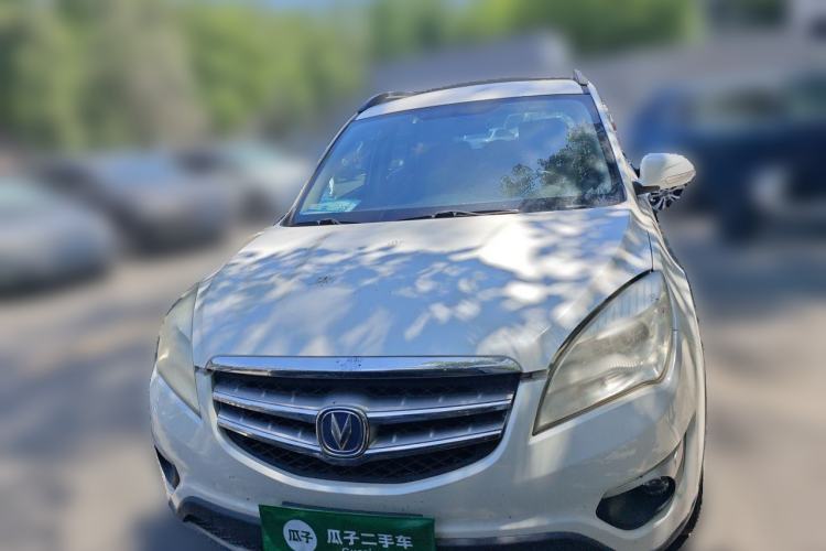 Used CHANGAN CS35 2014 1.6L Automatic Luxury Model China V Standard Front