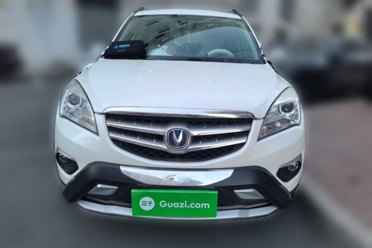 Used CHANGAN CS35 2014 1.6L Automatic Luxury Model China IV Standard Front