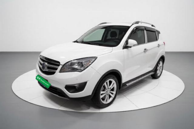 Ojetý CHANGAN CS35 2014 1.6L Automatic Luxury Navigation Model China IV Standard