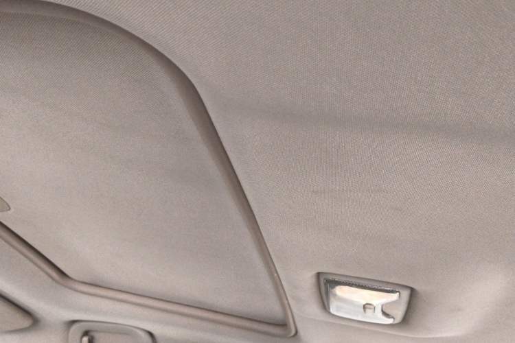Used CHANGAN CS35 2014 1.6L Manual Luxury Model China IV Standard Headliner