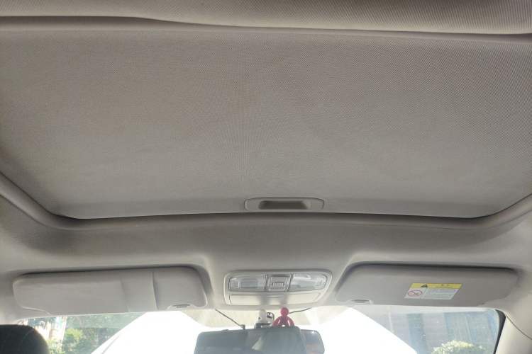 Used CHANGAN CS35 2014 1.6L Automatic Luxury Model China IV Standard Headliner