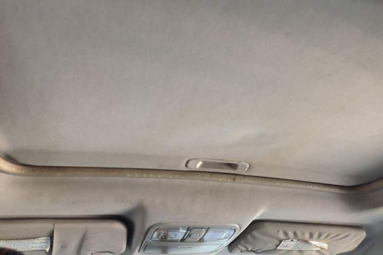 Used CHANGAN CS35 2014 1.6L Automatic Luxury Model China IV Standard Headliner