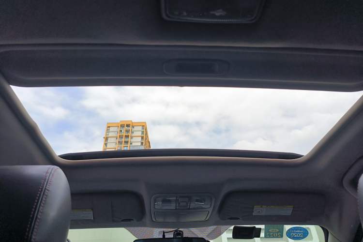 Used CHANGAN CS35 2014 1.6L Manual Luxury Model China IV Standard Headliner
