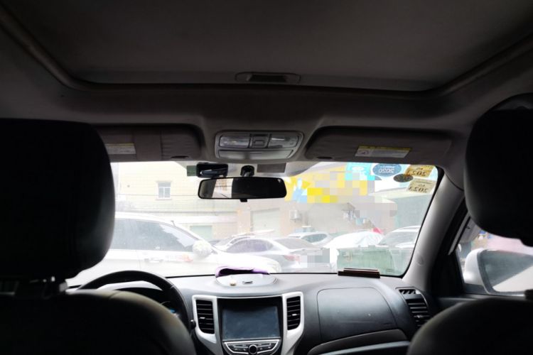 Used CHANGAN CS35 2014 1.6L Manual Luxury Model China IV Standard Headliner