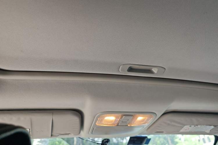 Used CHANGAN CS35 2014 1.6L Automatic Luxury Model China V Standard Headliner